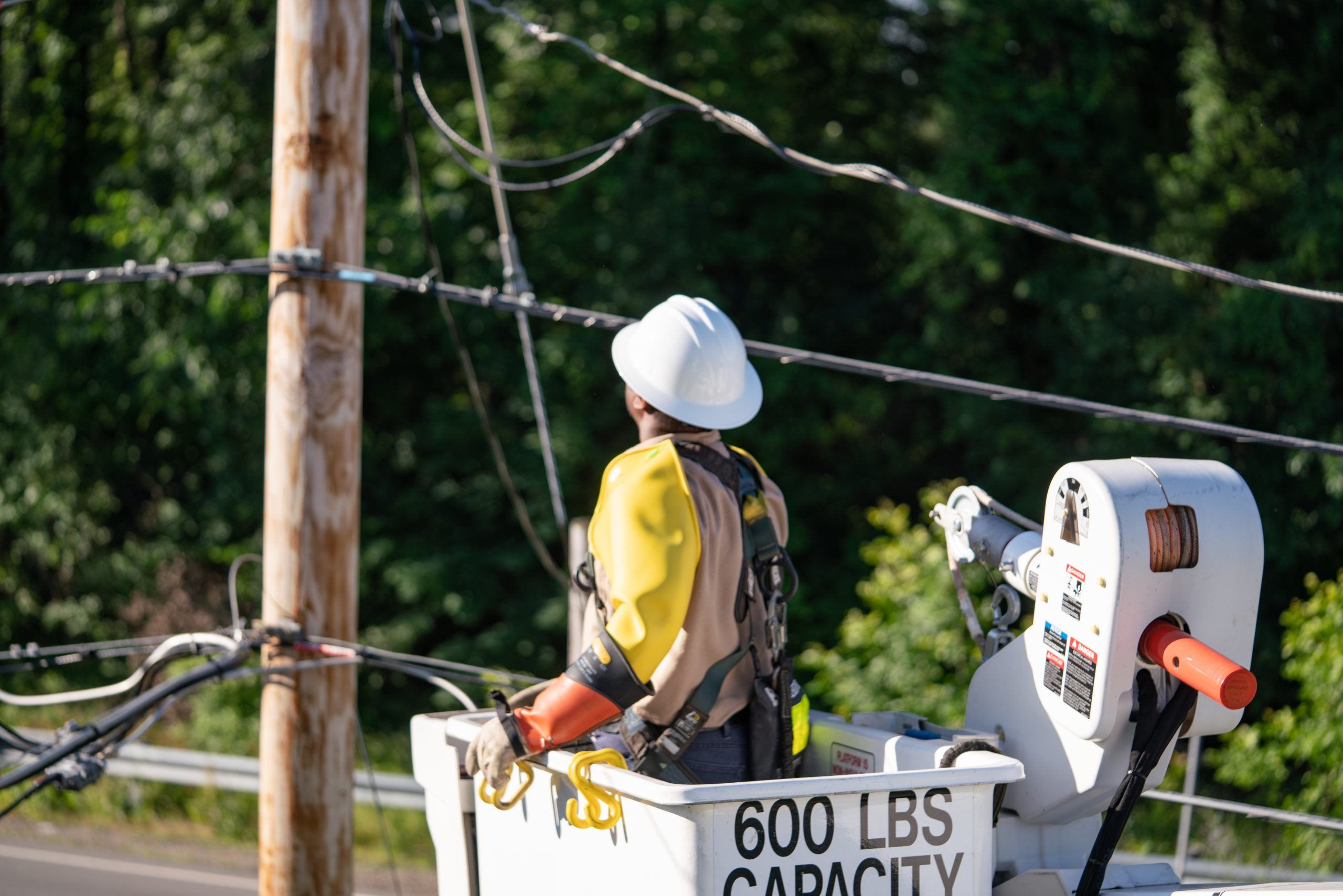 Celebrating Our Lineworkers More Than 6,000 “Thank Yous” Pour in AEP